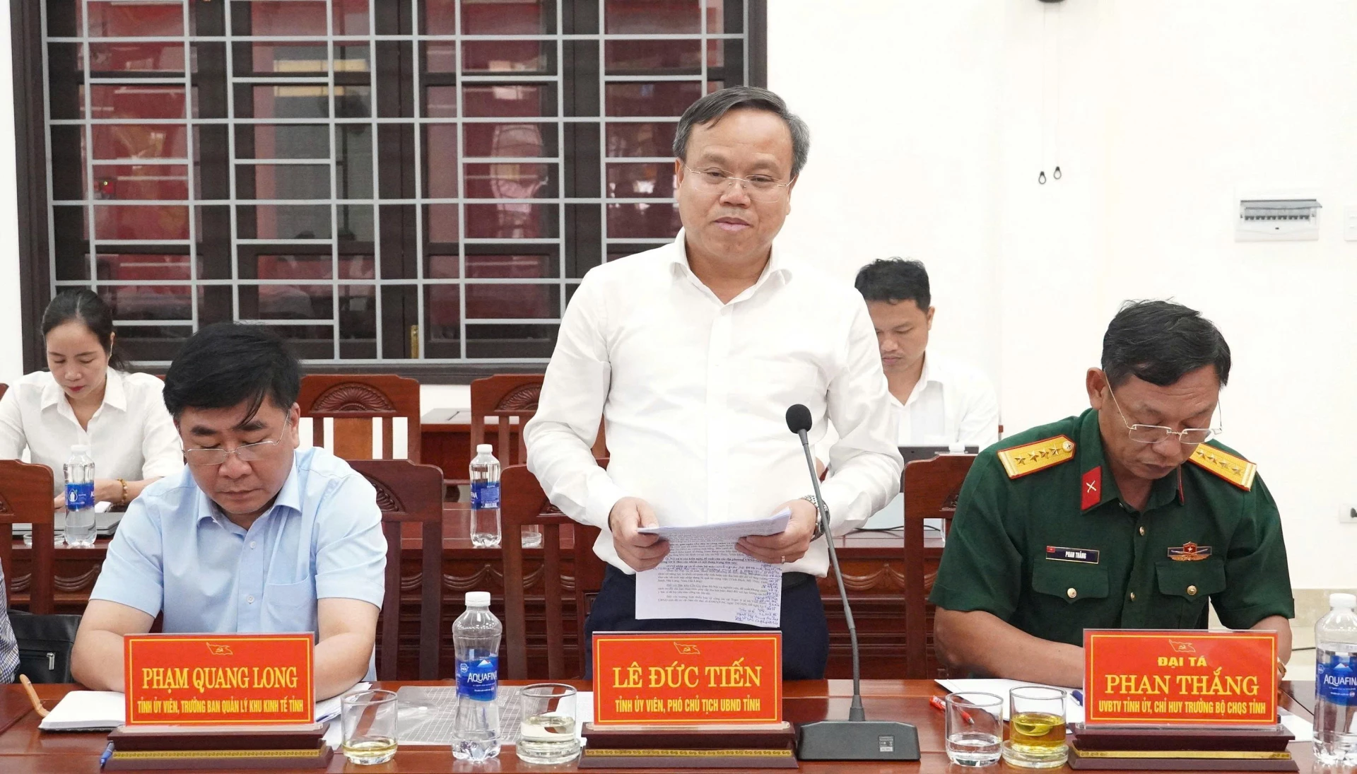 Đồng chí Lê Đức Tiến, Phó Chủ tịch UBND tỉnh phát biểu tại buổi làm việc - Ảnh: Q.V