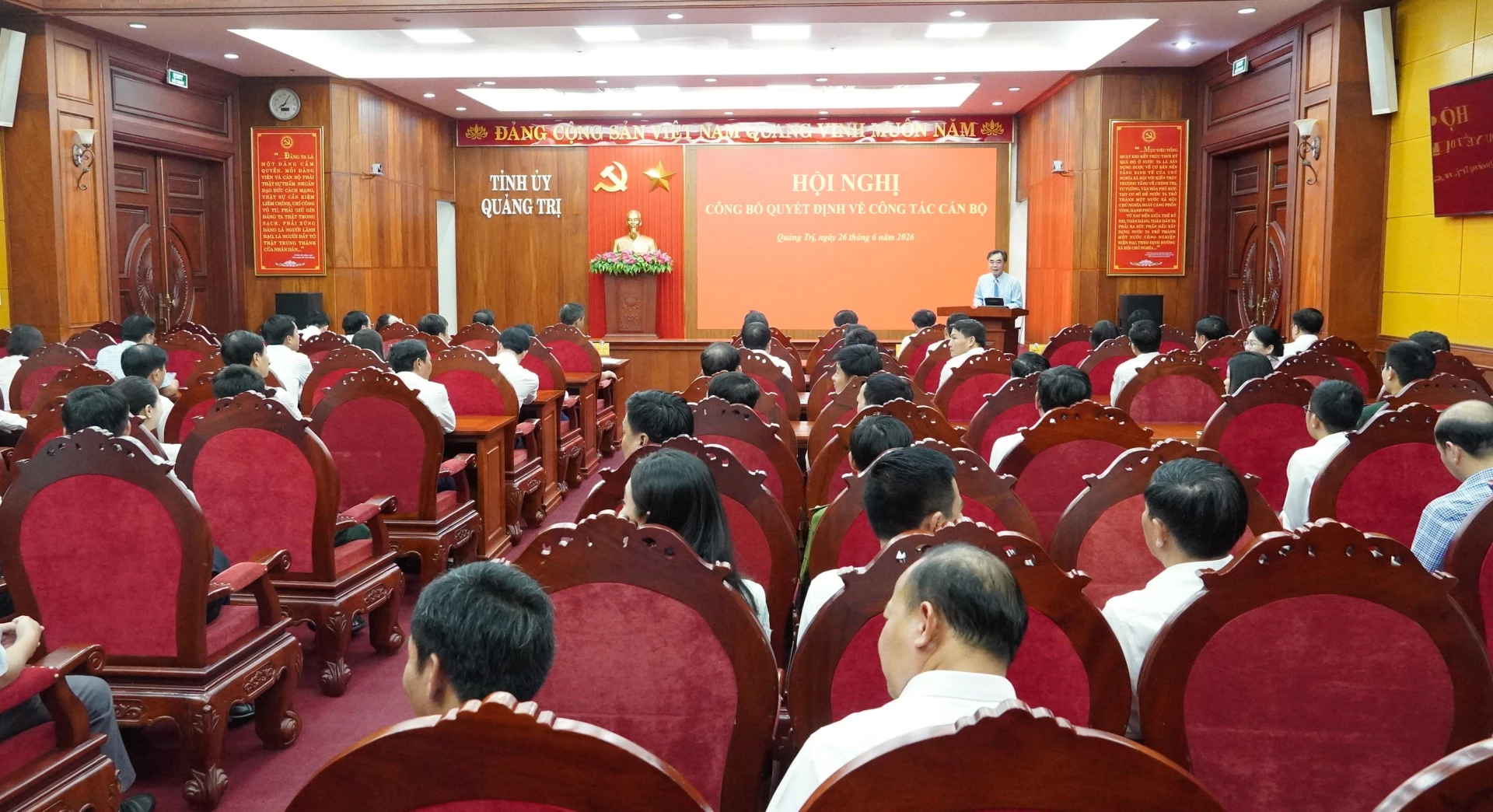 Quang cảnh hội nghị - Ảnh: Q.V
