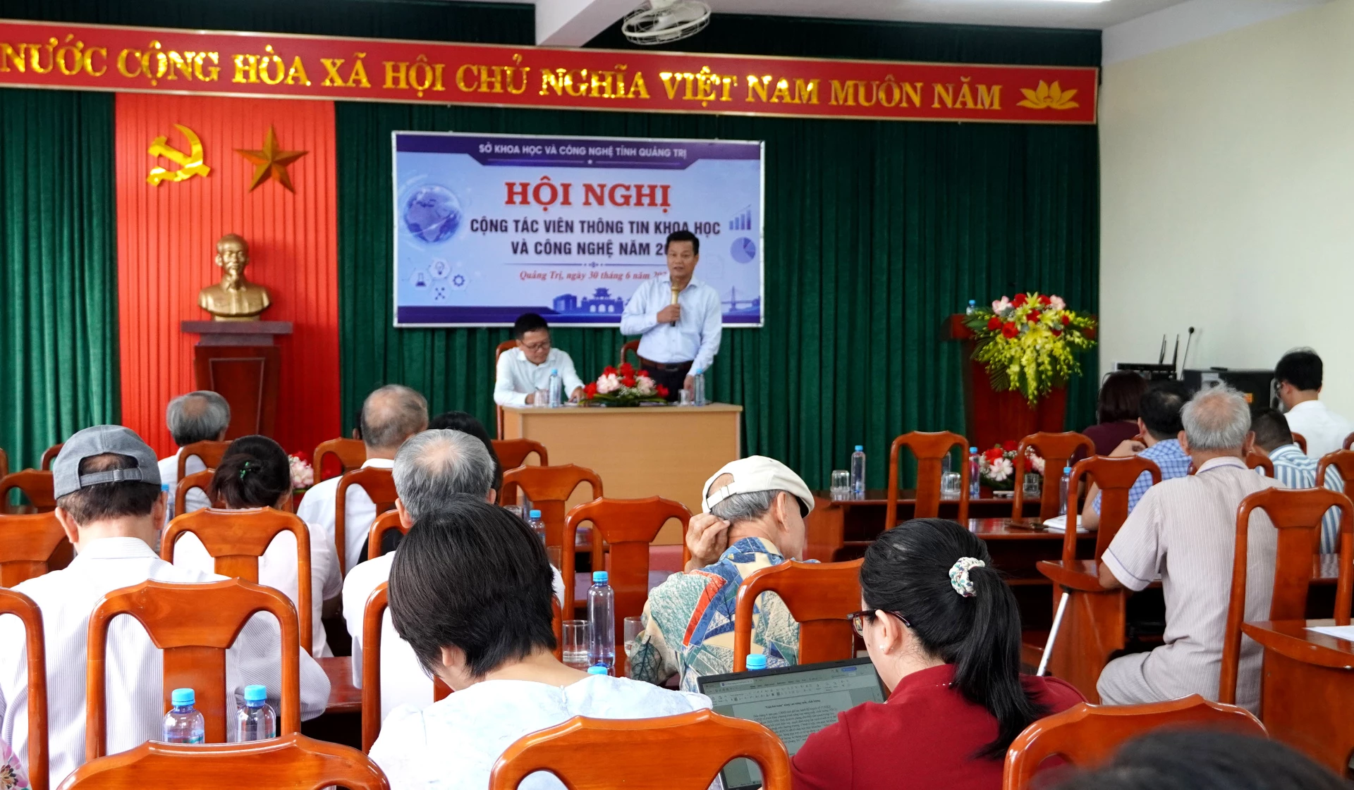 Quang cảnh hội nghị - Ảnh: H.Tr.