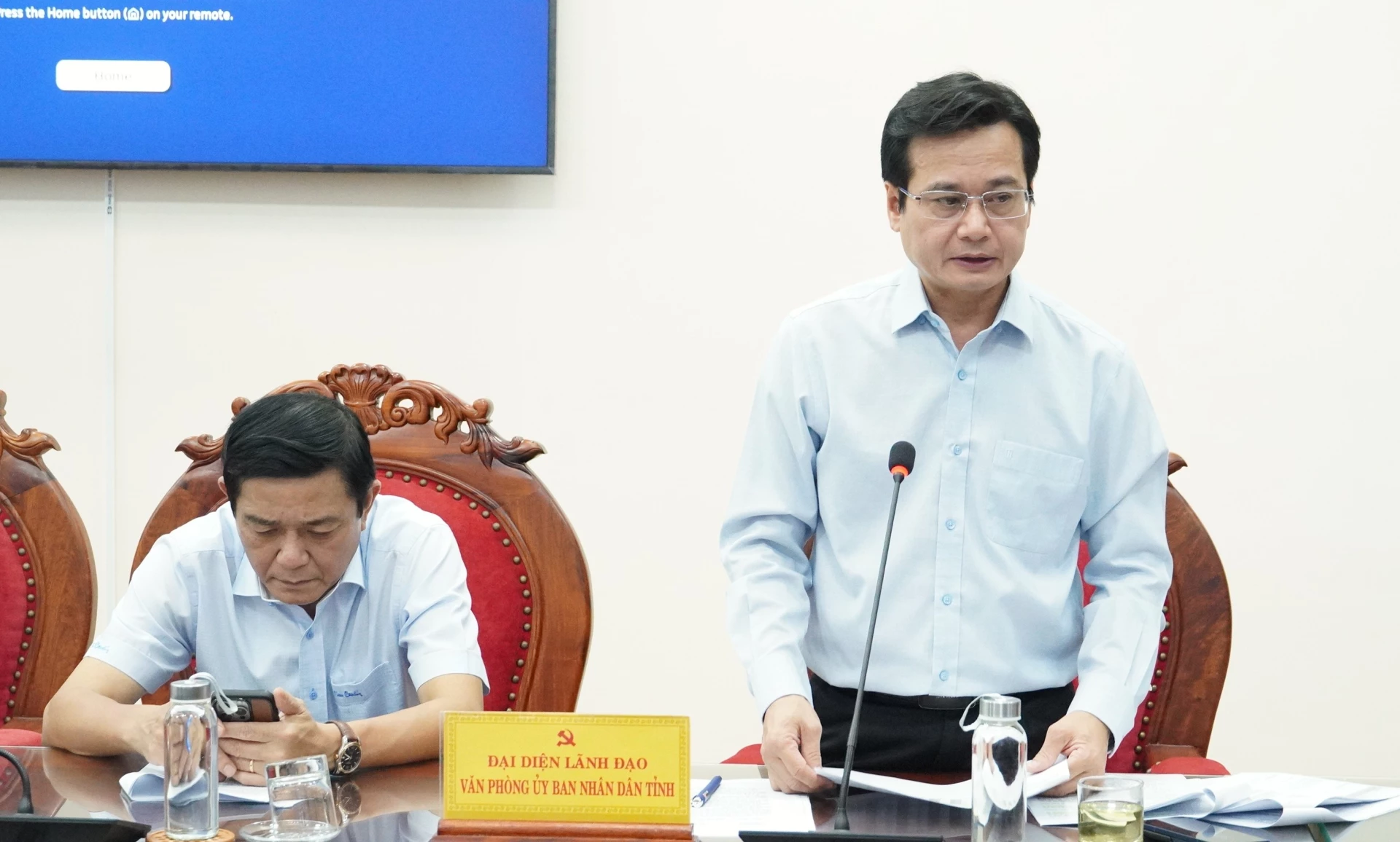 Lãnh đạo Sở Xây dựng báo cáo tại buổi làm việc - Ảnh: Q.V