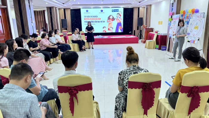 Tập huấn truyền thông phòng, chống xâm hại trẻ em