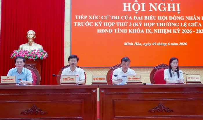 Đại biểu HĐND tỉnh tiếp xúc cử tri trước kỳ họp thứ 3