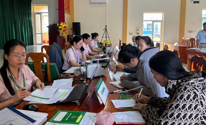 'Cầu nối' tín dụng chính sách xã hội