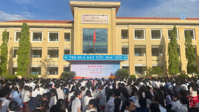 Hơn 2.600 thí sinh dự tuyển viên chức ngành Giáo dục đợt 3