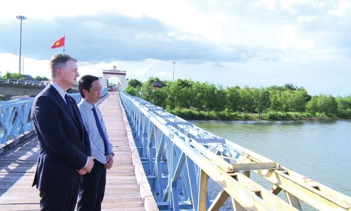 Nhớ buổi chiều đặc biệt ở Nghĩa trang liệt sĩ quốc gia Trường Sơn
