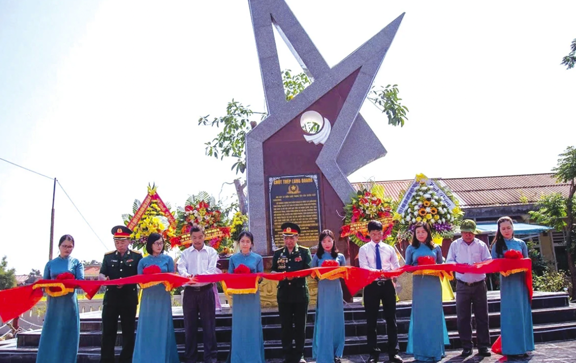 Lễ khánh thành Di tích lịch sử quốc gia đặc biệt “Chốt thép Long Quang” - Ảnh: T.L