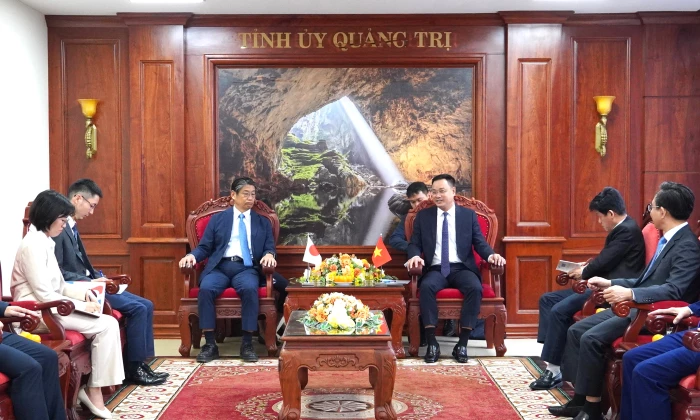 Bí thư Tỉnh ủy Quảng Trị tiếp xã giao Đại sứ Nhật Bản tại Việt Nam