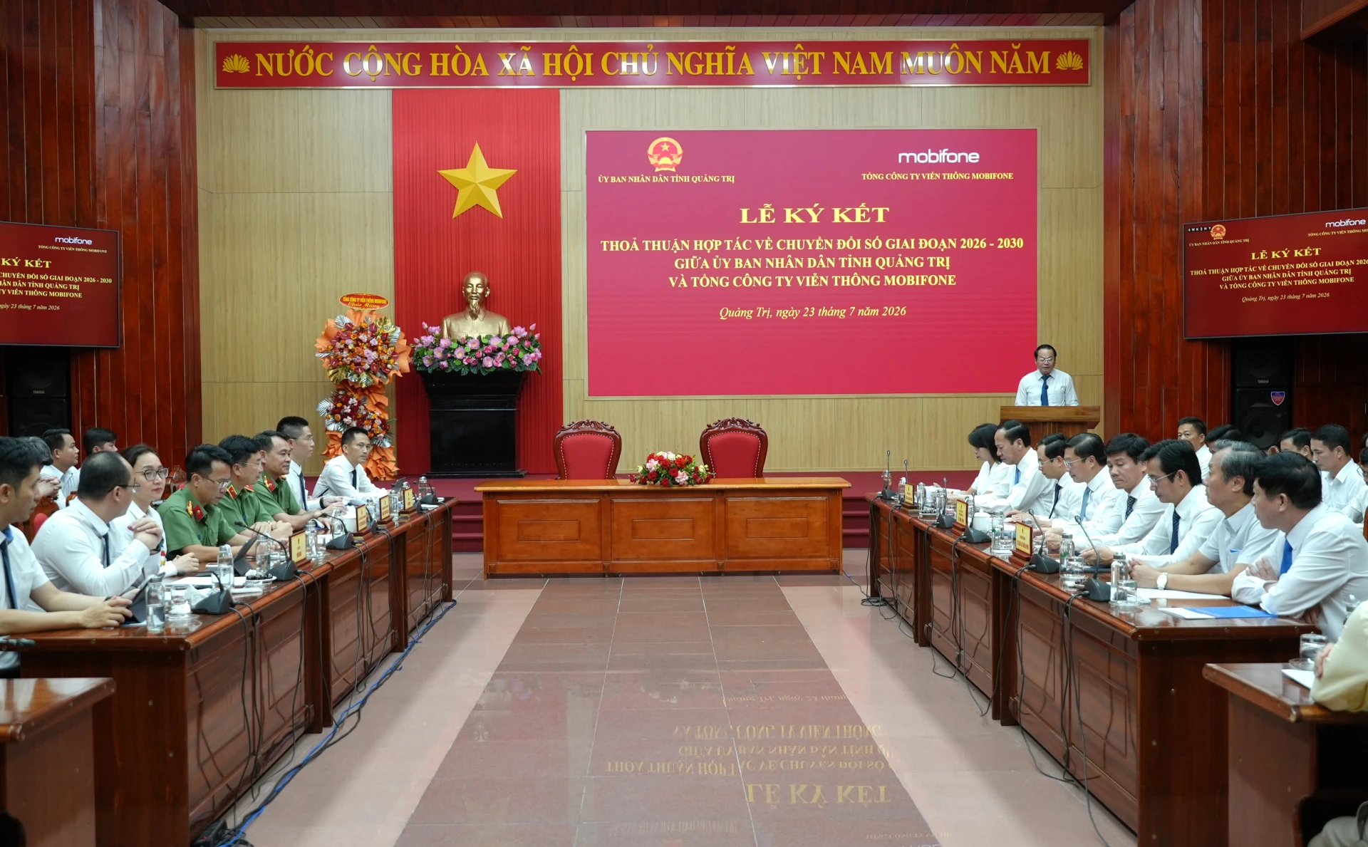 Quang cảnh lễ ký kết - Ảnh: T.Đ