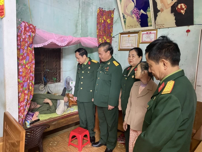 Tri ân bằng tình cảm và trách nhiệm thiêng liêng