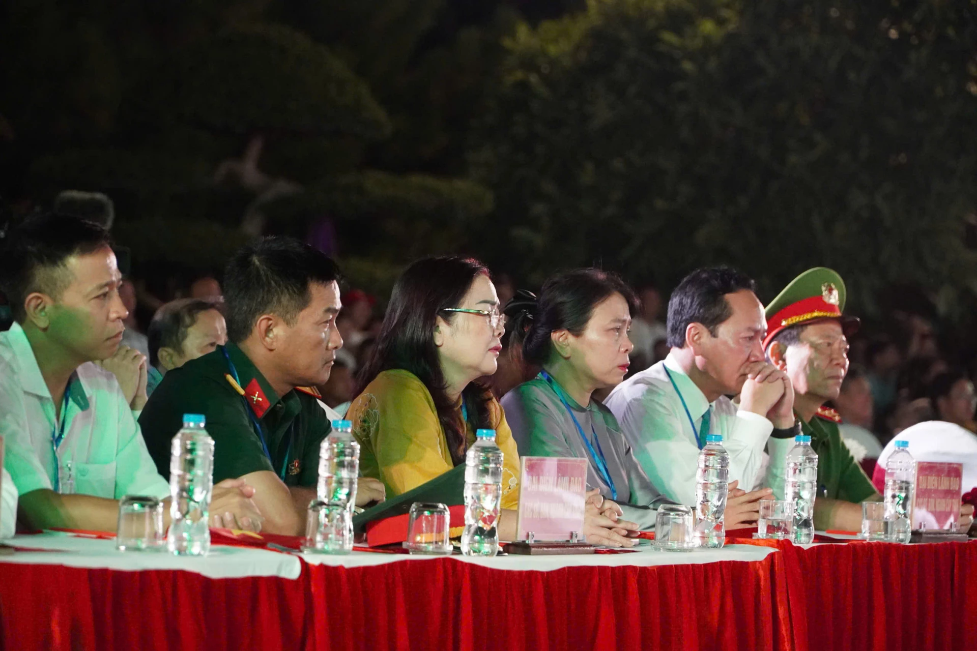 Lãnh đạo sở, ngành tỉnh Quảng Trị tham dự chương trình - Ảnh: T.P