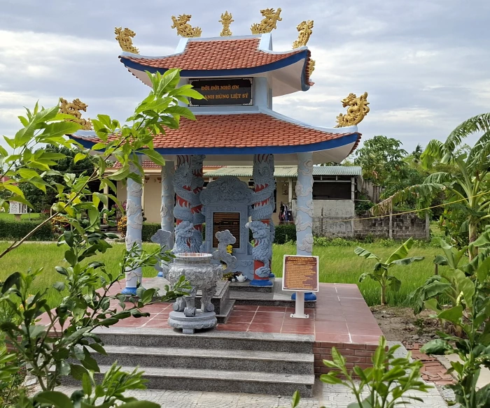 Để các anh mãi trở về