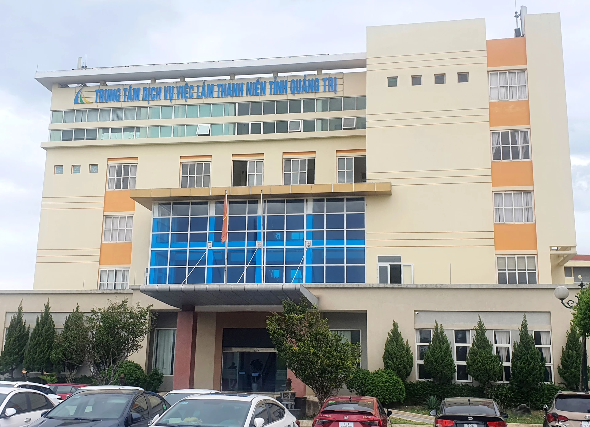 Tỉ lệ người lao động được Trung tâm Dịch vụ việc làm thanh niên tỉnh Quảng Trị tư vấn, giới thiệu được xuất cảnh đạt thấp - Ảnh: B.T