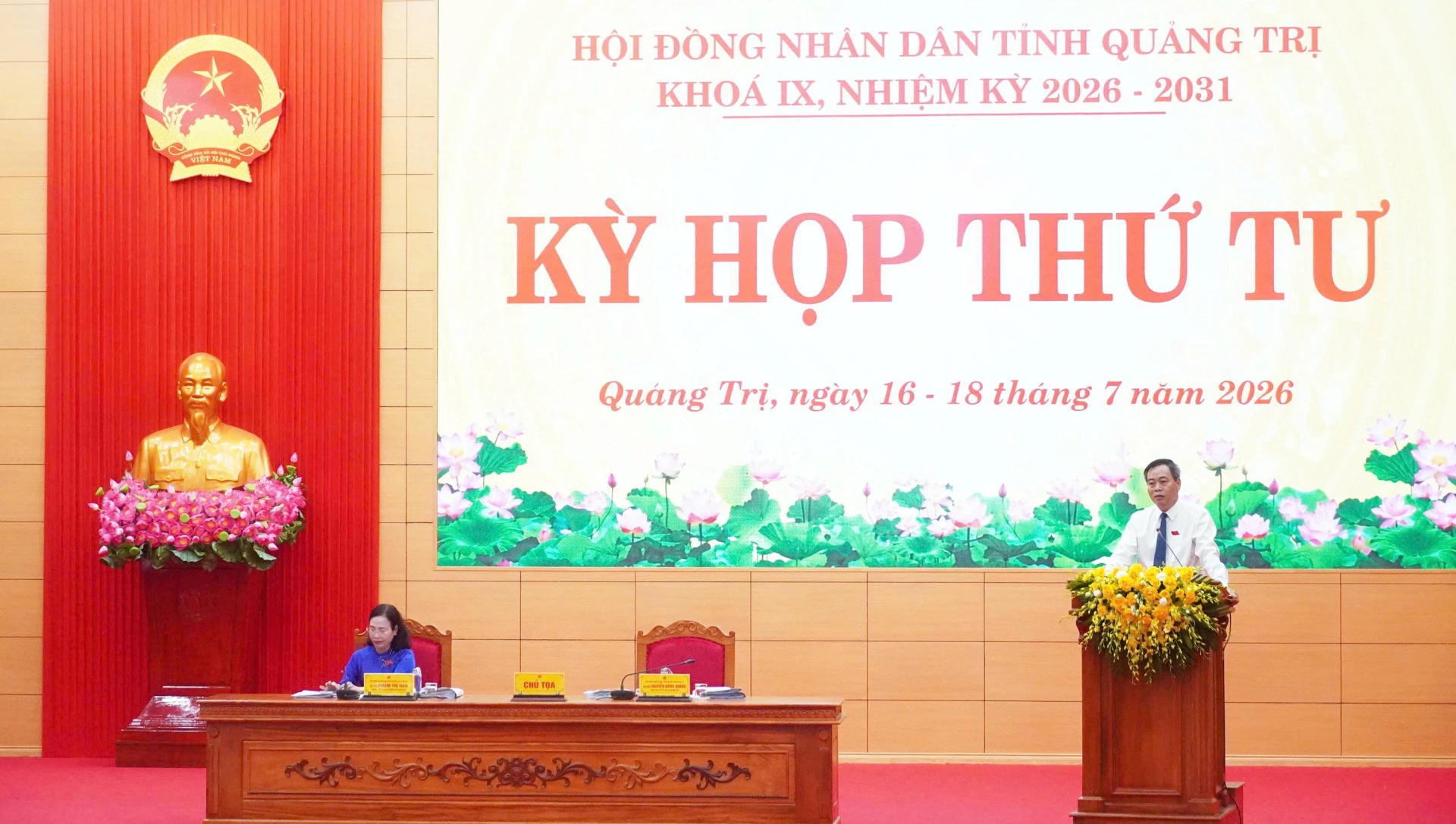 Khai mạc kỳ họp thứ tư, HĐND tỉnh khóa IX: Quyết nghị nhiều cơ chế, chính sách thúc đẩy tăng trưởng