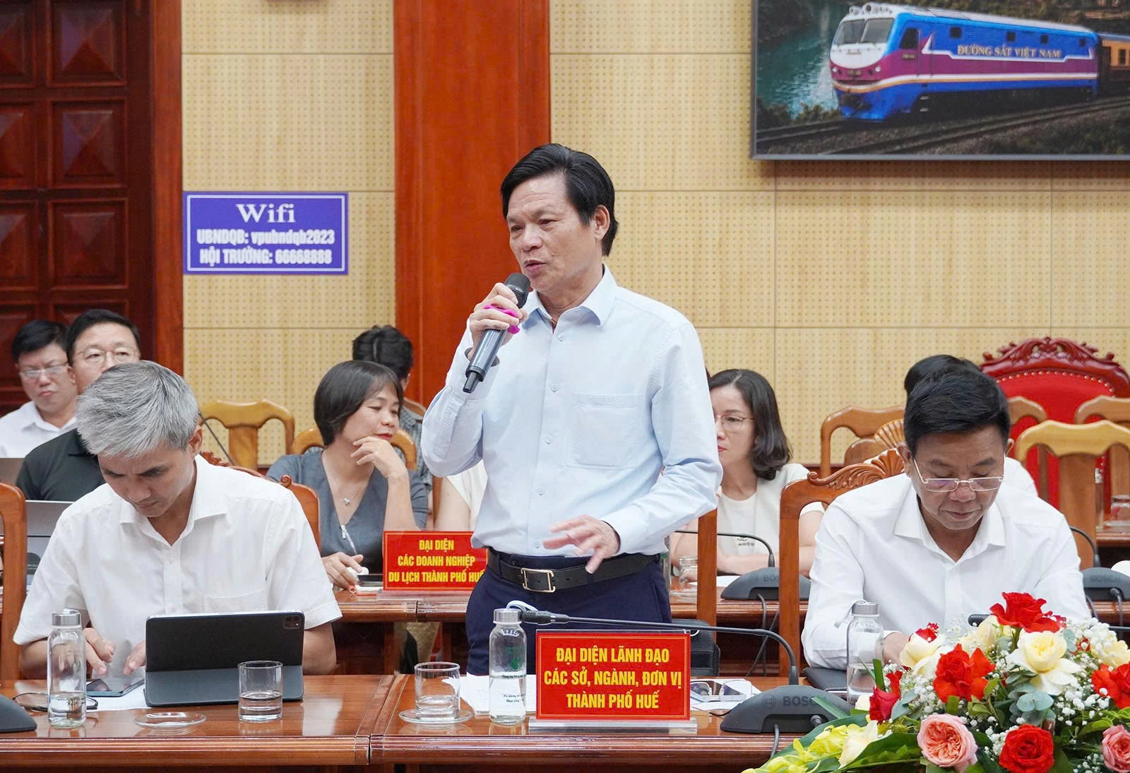 Đại biểu phát biểu góp ý tại hội thảo - Ảnh: NL