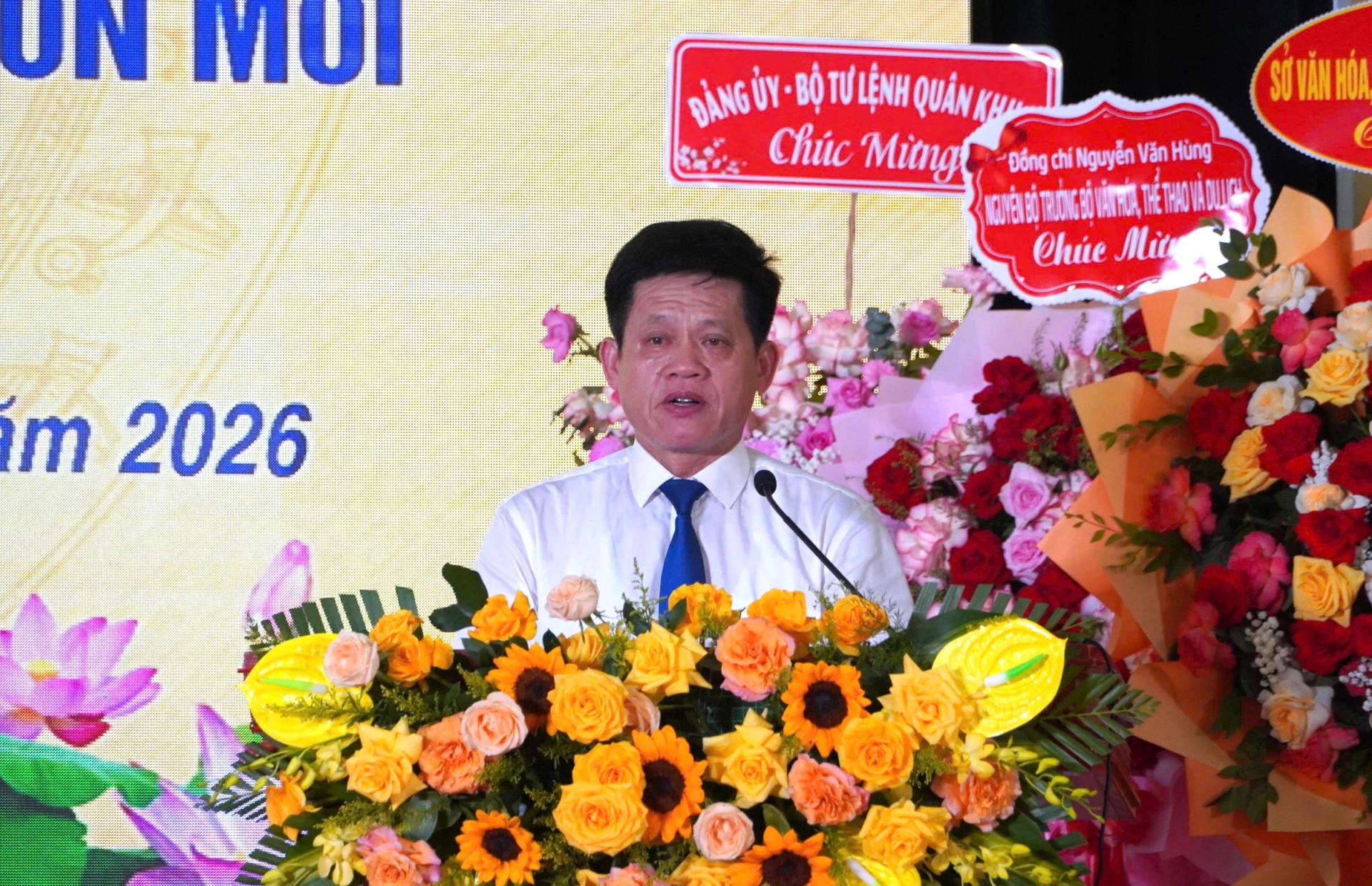 Đồng chí Lê Văn Bảo, Ủy viên Ban Thường vụ Tỉnh ủy, Phó Chủ tịch UBND tỉnh phát biểu chỉ đạo tại buổi lễ - Ảnh: Mỹ Nhị