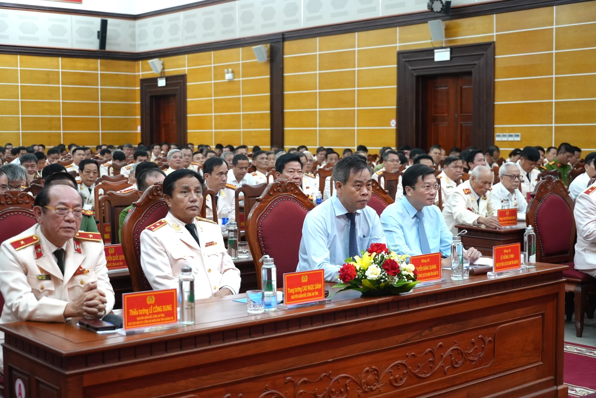Các đại biểu tham dự lễ kỷ niệm - Ảnh: T.Đ