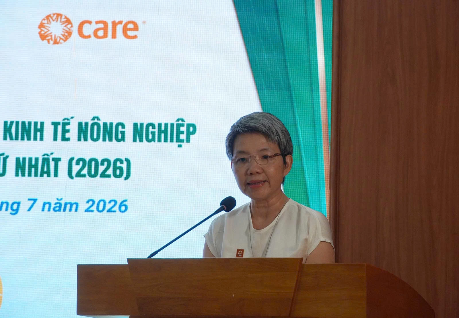 Bà Lê Kim Dung, Trưởng văn phòng đại diện tổ chức CARE Quốc tế tại Việt Nam phát biểu tại buổi lễ - Ảnh: H.N