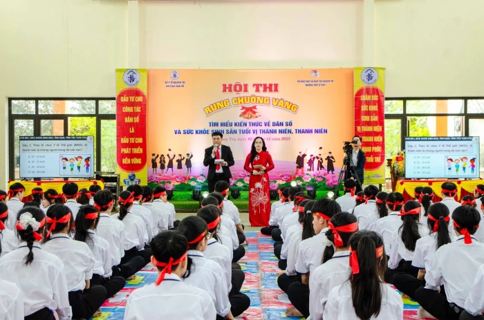 Ngày Dân số thế giới 11/7: Hiện thực hóa khát vọng của thanh niên