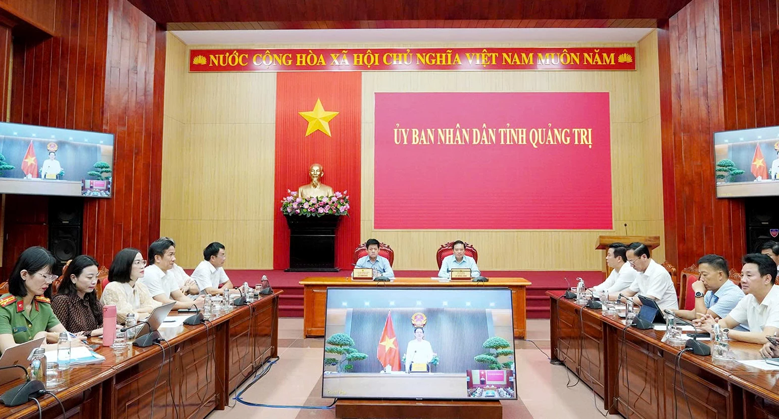 Triển khai đồng bộ các chương trình mục tiêu quốc gia gắn với nâng cao đời sống Nhân dân