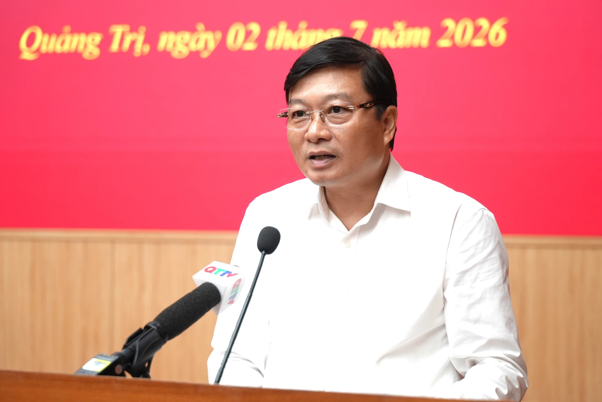 Đồng chí Lê Hồng Vinh, Chủ tịch UBND tỉnh phát biểu kết luận phiên họp - Ảnh: T.Đ