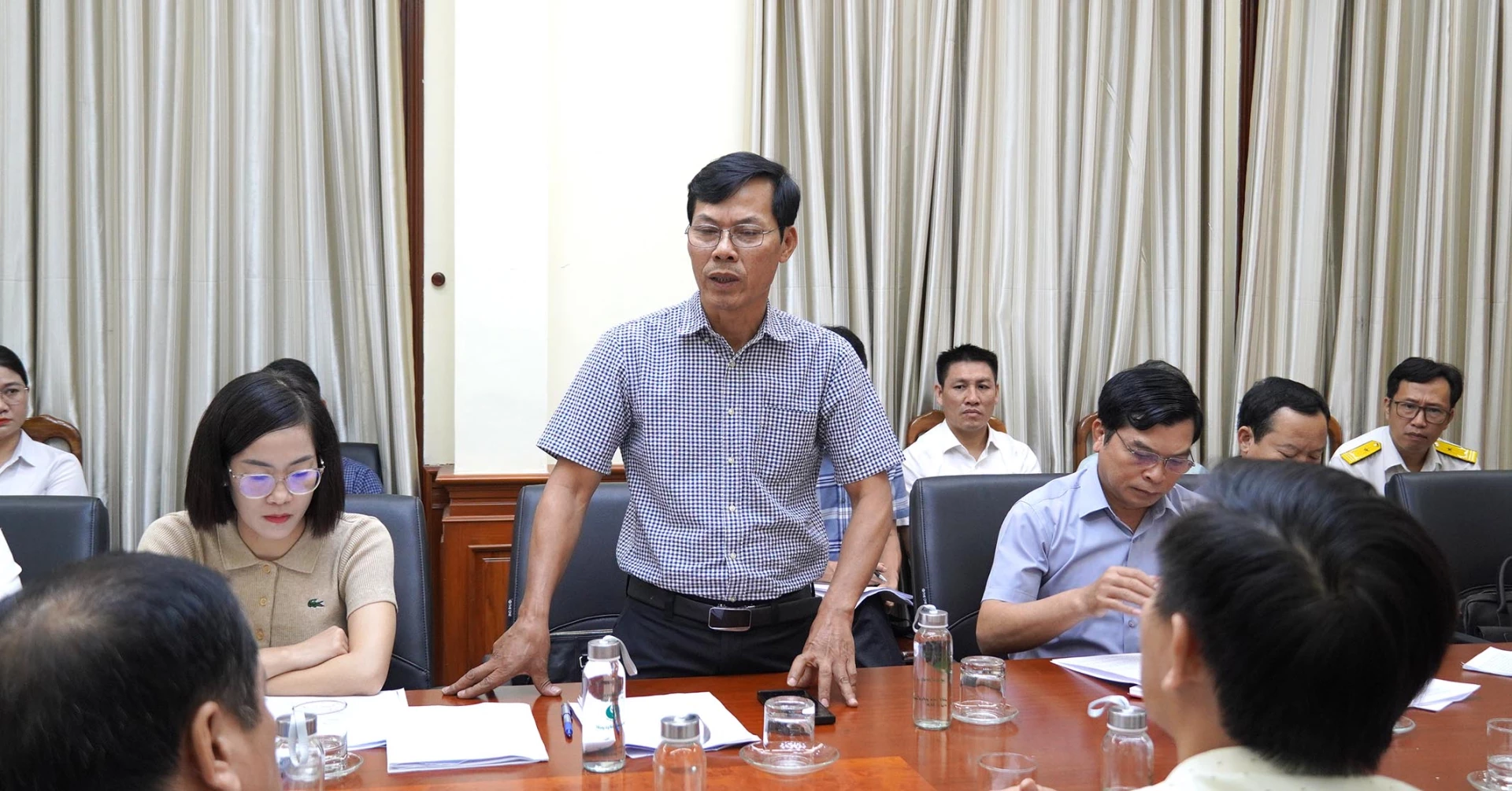 Đại diện lãnh đạo Sở Nông nghiệp và Môi trường nêu ý kiến - Ảnh: C.H