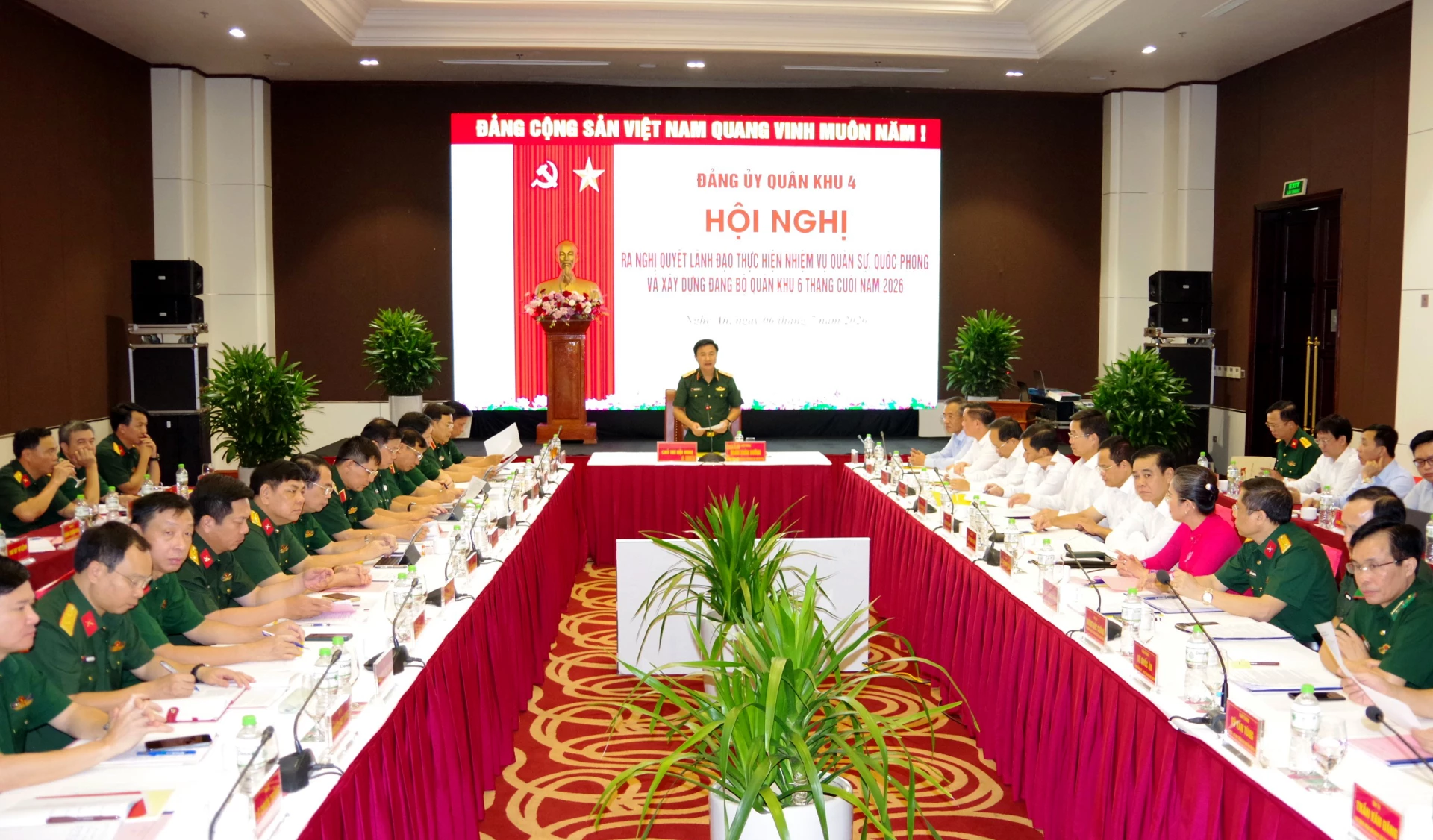 Quang cảnh hội nghị - Ảnh: T.D