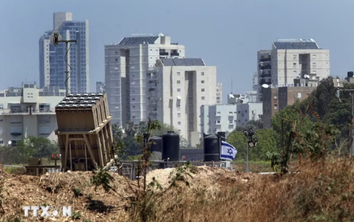 Israel thử nghiệm tích hợp hệ thống phòng không đa tầng 'Vòm Sắt-Tia Sắt'