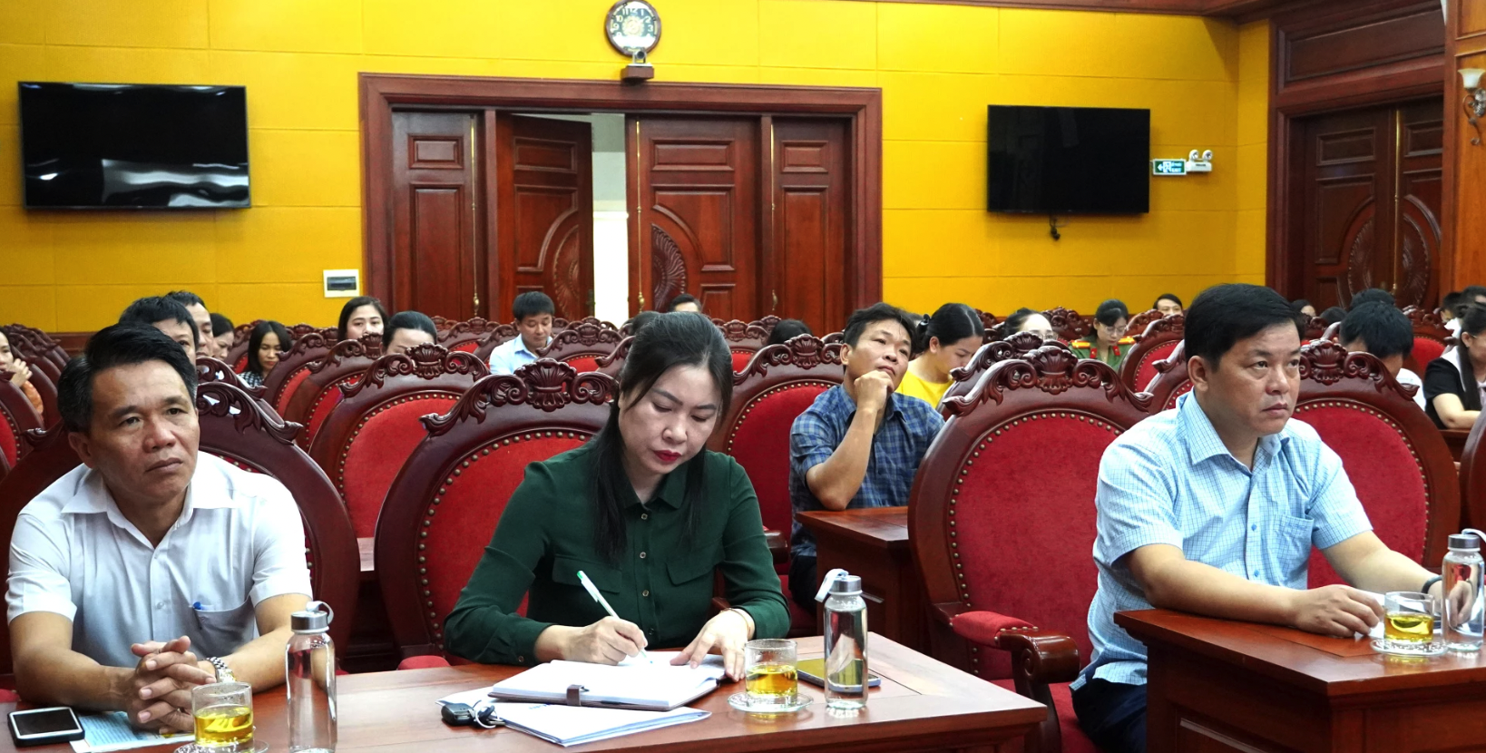 Các đại biểu dự hội nghị tại điểm cầu tỉnh Quảng Trị - Ảnh: H.Tr