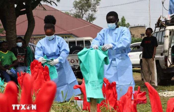 Tiếp tục báo động về số người thiệt mạng do Ebola và sởi ở châu Phi