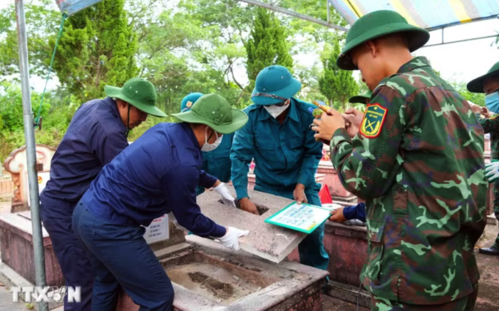 Đồng loạt rà soát tài liệu lưu trữ phục vụ tìm kiếm, quy tập hài cốt liệt sĩ