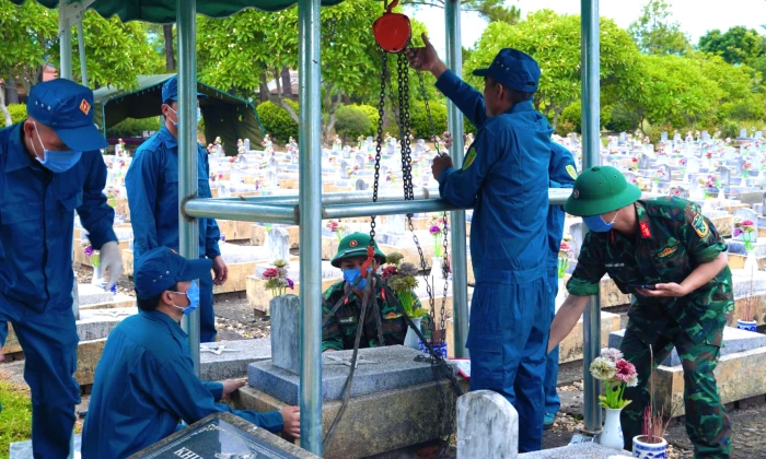 Tổ chức lấy mẫu hài cốt liệt sĩ phục vụ giám định ADN, xác định danh tính liệt sĩ