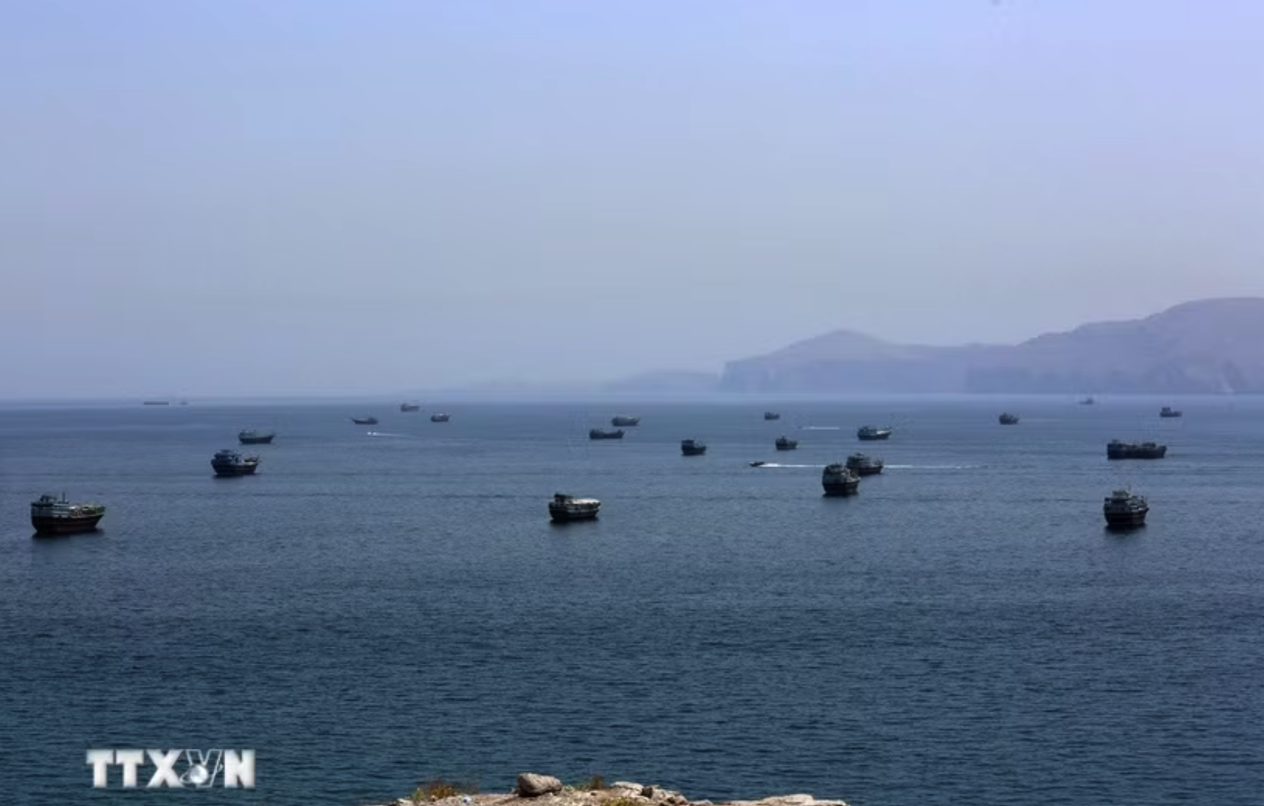 Quang cảnh eo biển Hormuz. (Ảnh: THX/TTXVN phát)