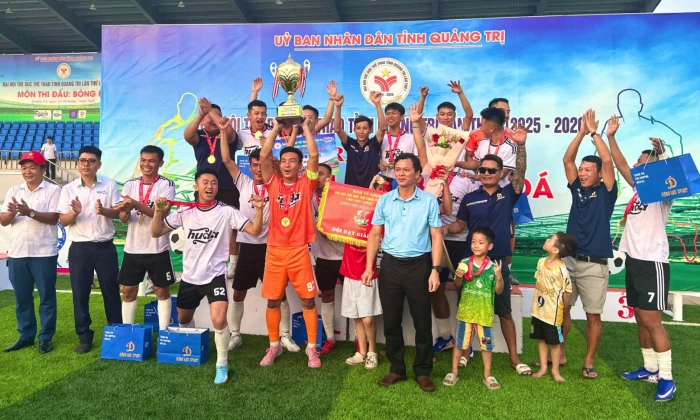 Bế mạc Giải bóng đá nam 7 người Đại hội Thể dục Thể thao tỉnh lần thứ I