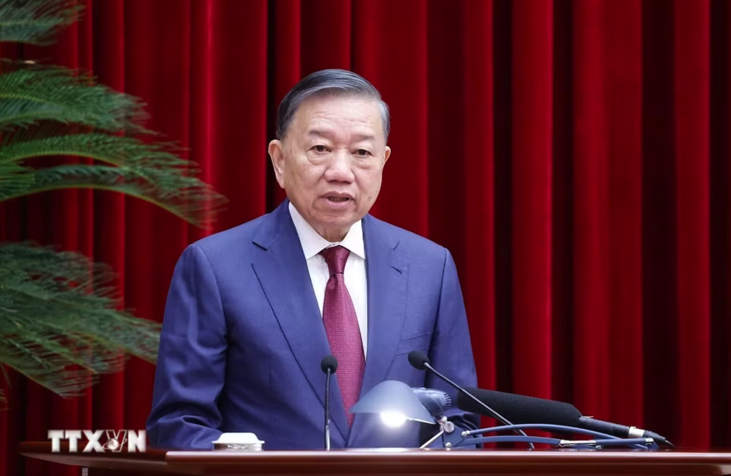 Tổng Bí thư, Chủ tịch nước Tô Lâm phát biểu khai mạc hội nghị lần thứ ba Ban Chấp hành Trung ương Đảng khóa XIV. (Ảnh: Thống Nhất/TTXVN)