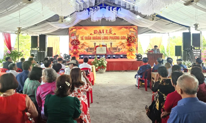Đại lễ tế Thần Hoàng và các vị tiền khai khẩn làng Phương Sơn