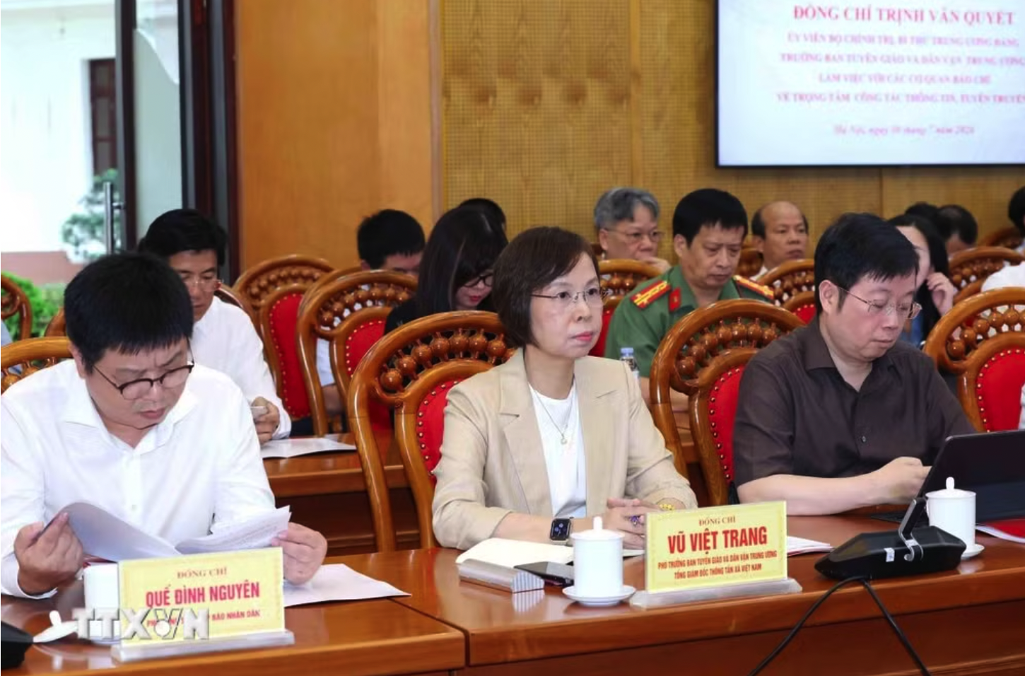 Lãnh đạo các cơ quan Thông tấn, báo chí dự buổi làm việc. (Ảnh: Phương Hoa/TTXVN)
