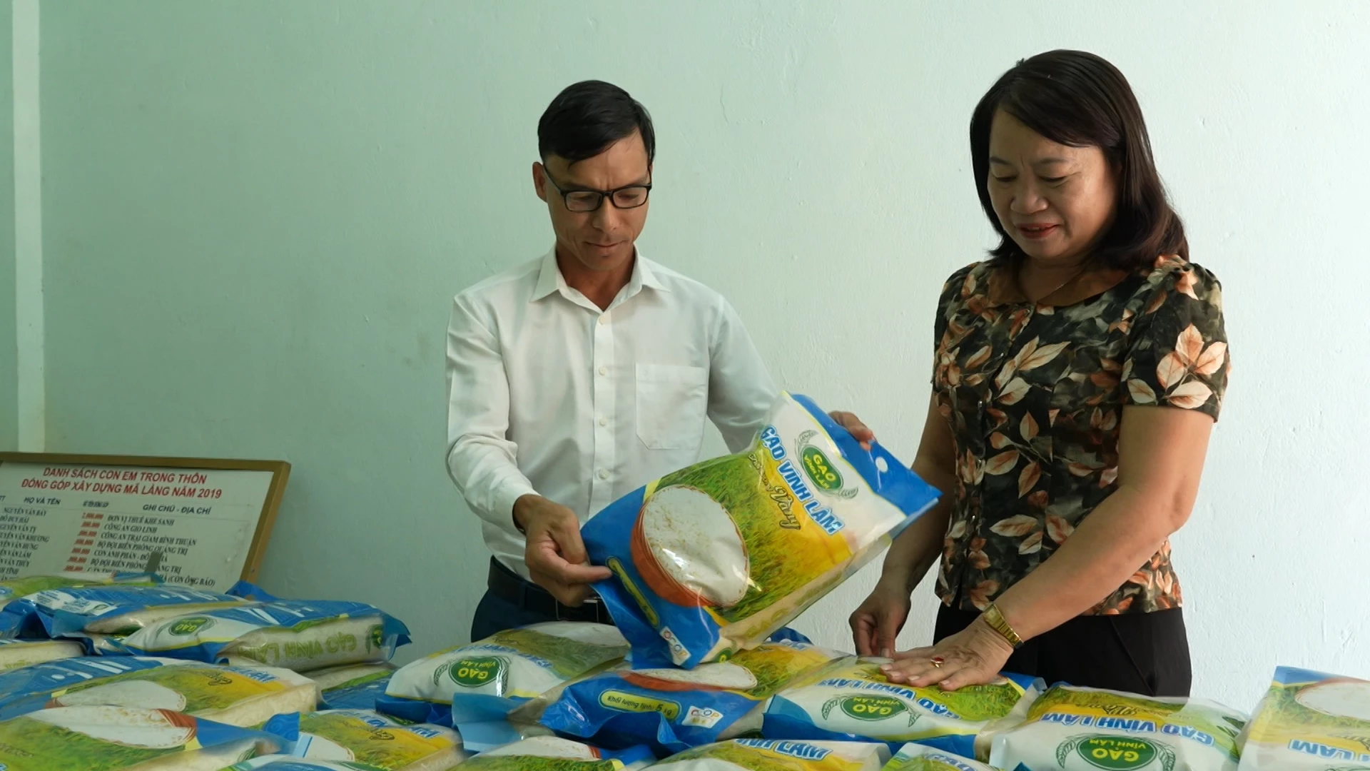  Sản phẩm Gạo Vĩnh Lâm của HTX dịch vụ nông nghiệp tổng hợp Đặng Xá đạt OCOP 3 sao