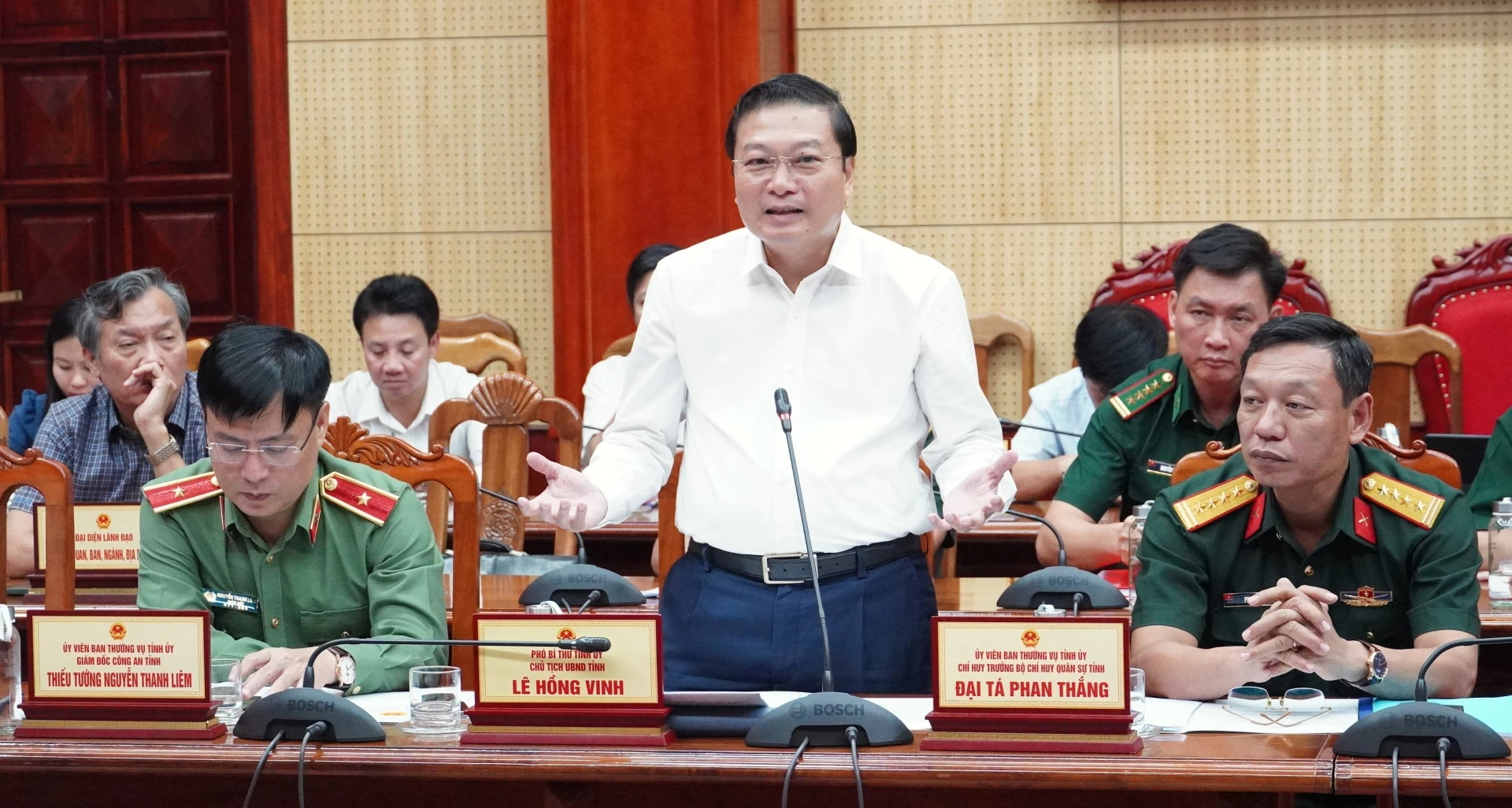 Đồng chí Lê Hồng Vinh, Chủ tịch UBND tỉnh phát biểu tại tọa đàm - Ảnh: Q.V