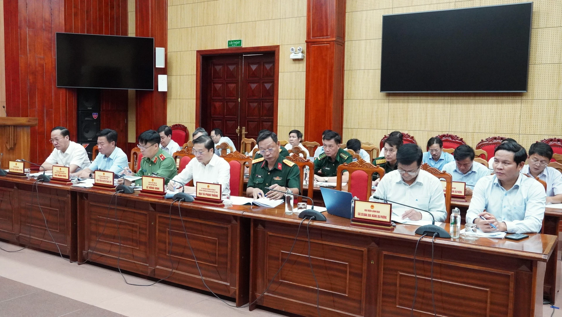 Đại biểu tham dự tọa đàm - Ảnh: Q.V