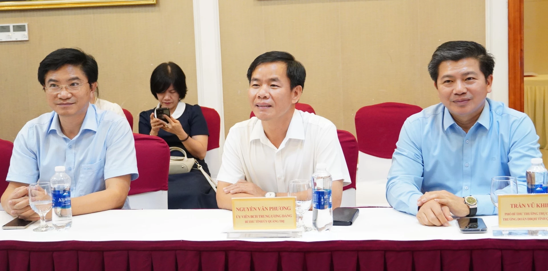Đại biểu tham dự buổi lễ - Ảnh: Q.V