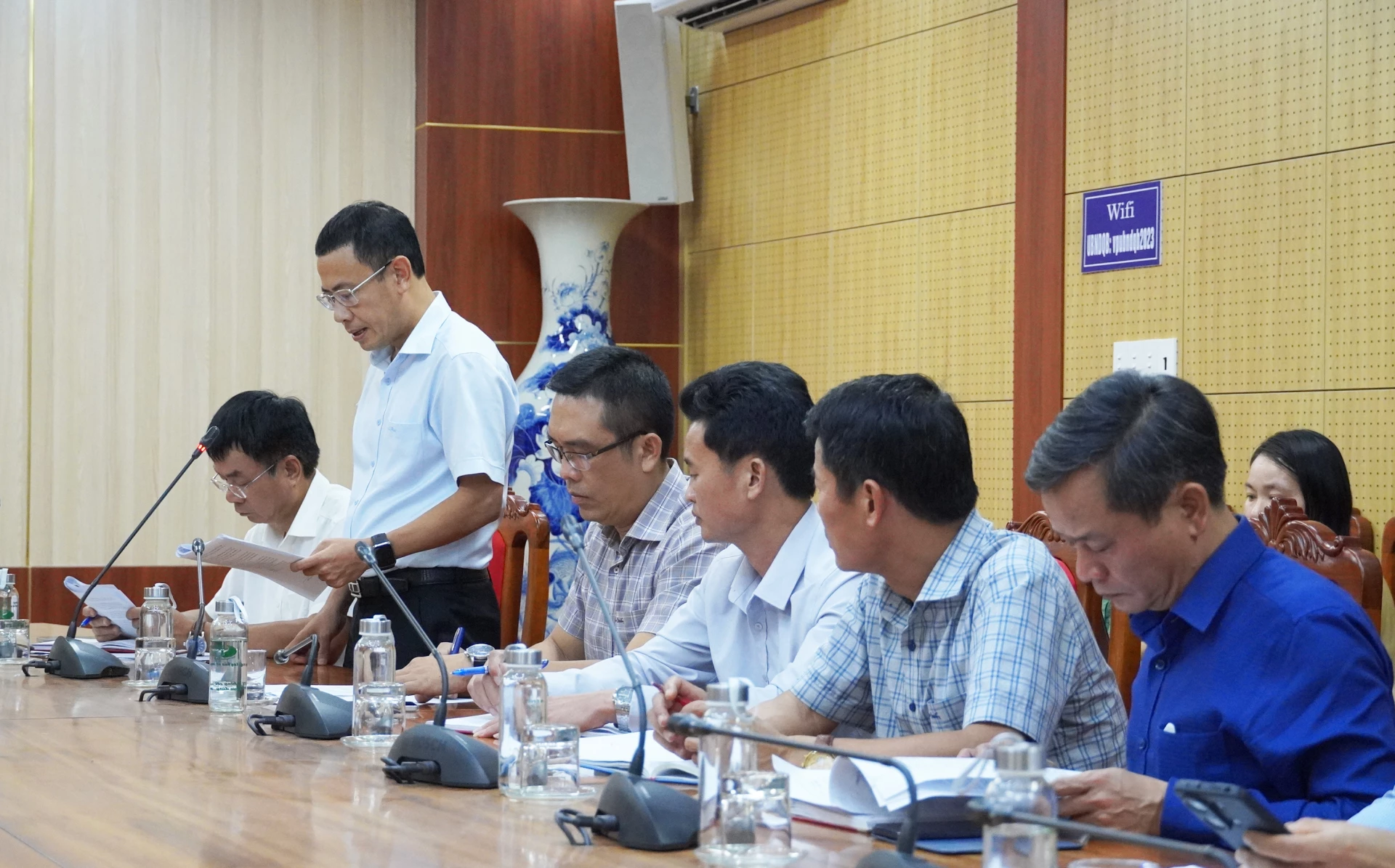 Đại diện các sở ngành,