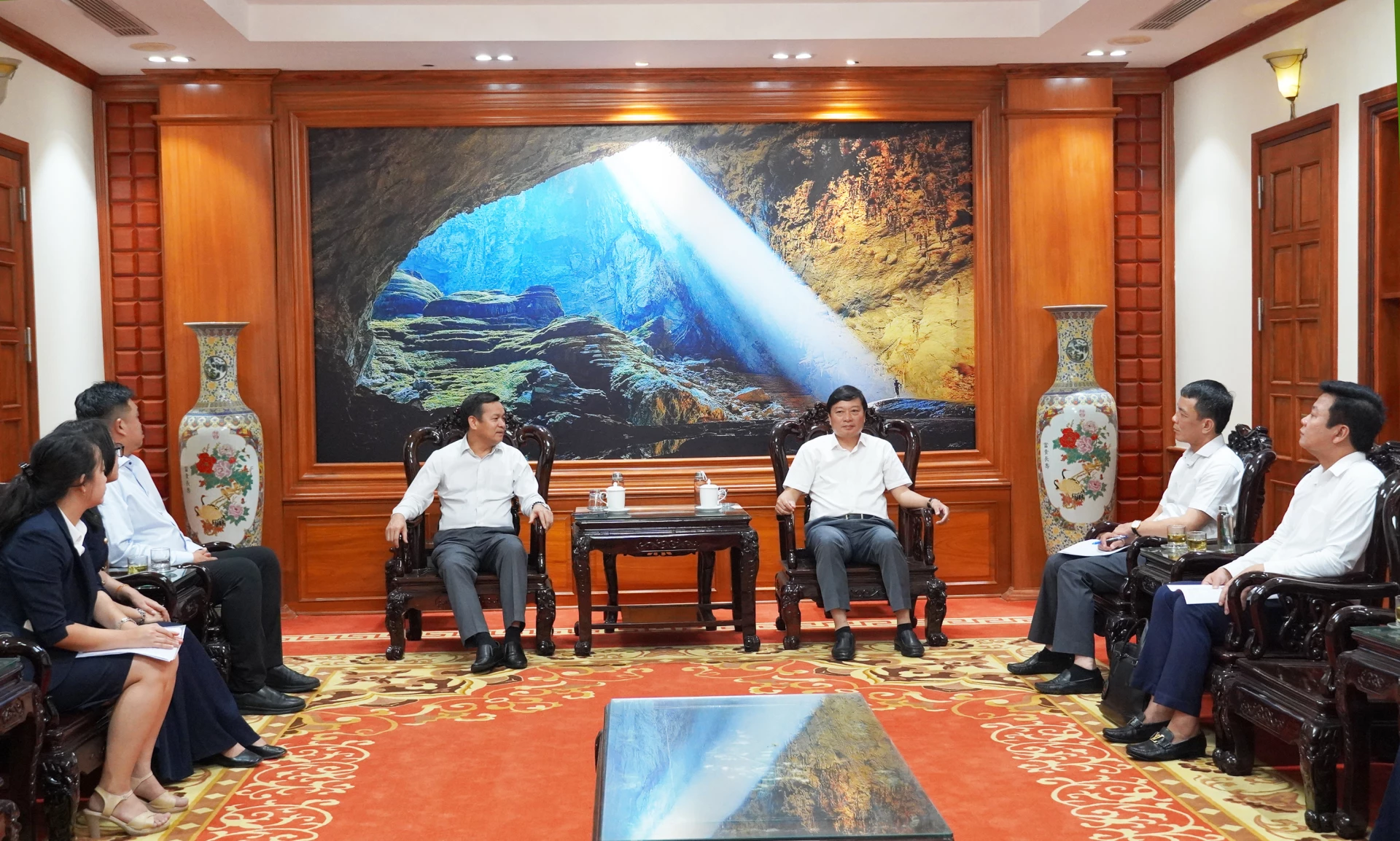 Toàn cảnh buổi làm việc - Ảnh: X.P

