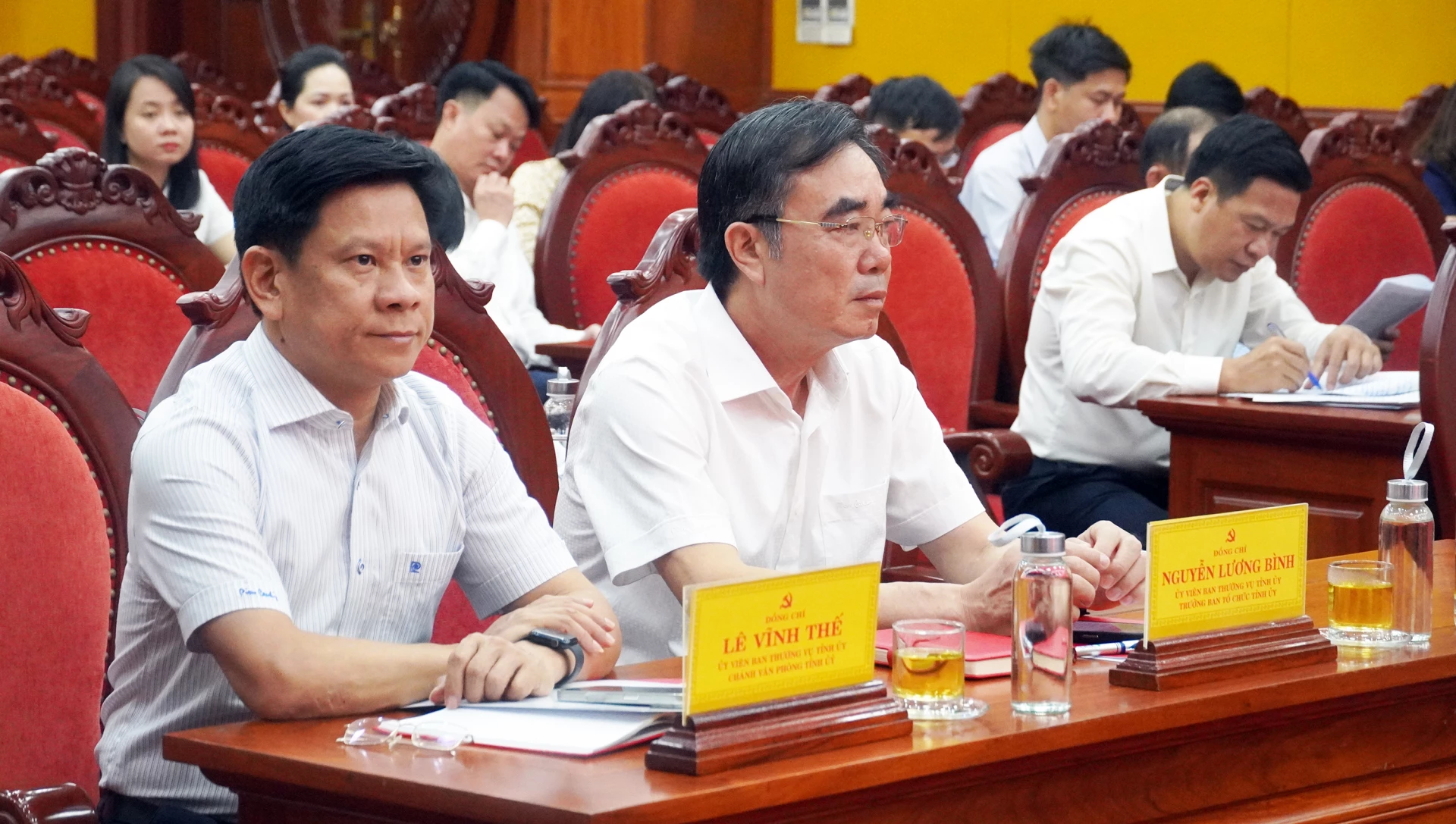 Đại biểu dự hội nghị - Ảnh: N.M