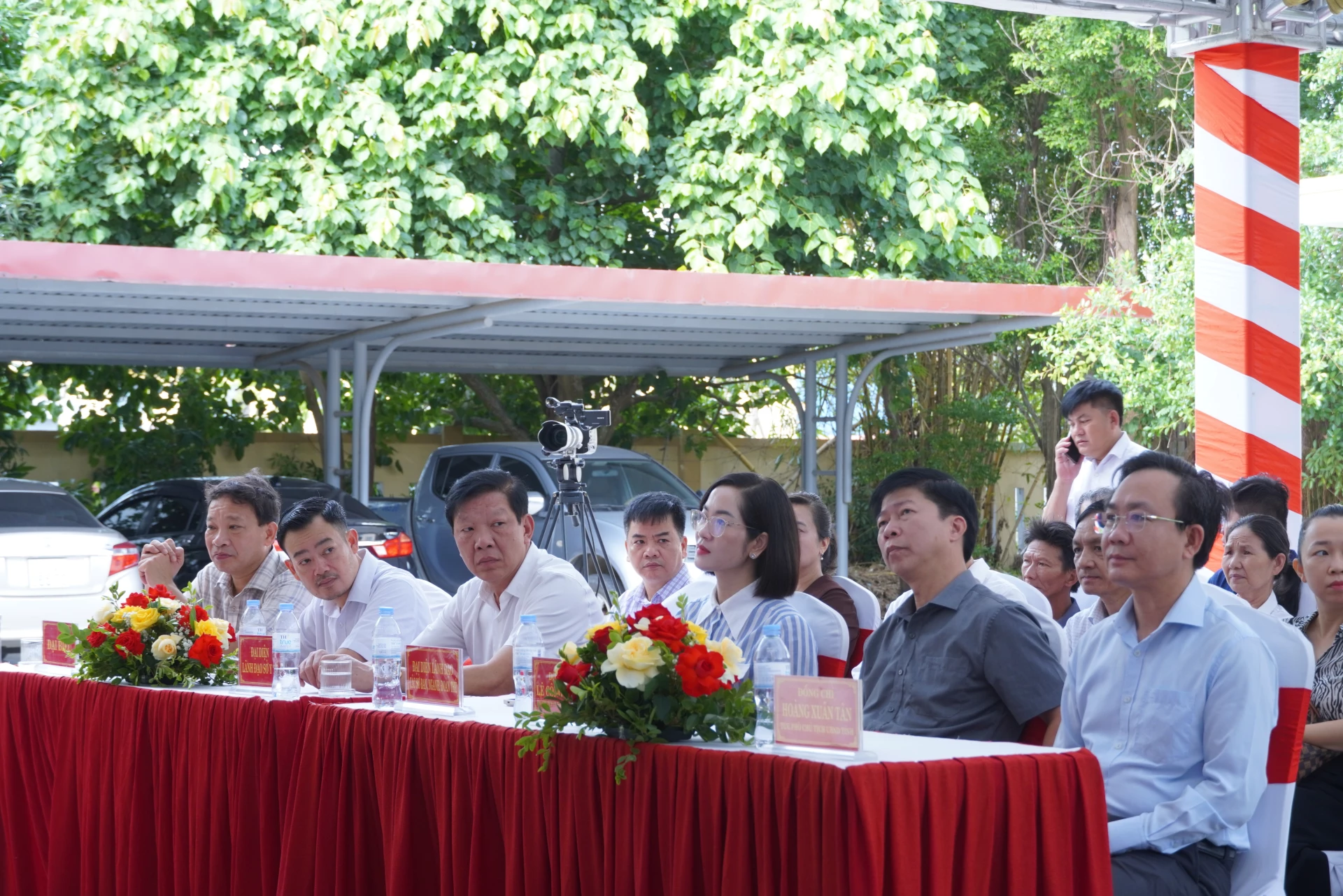 Các đại biểu tham dự lễ phát động - Ảnh: HL