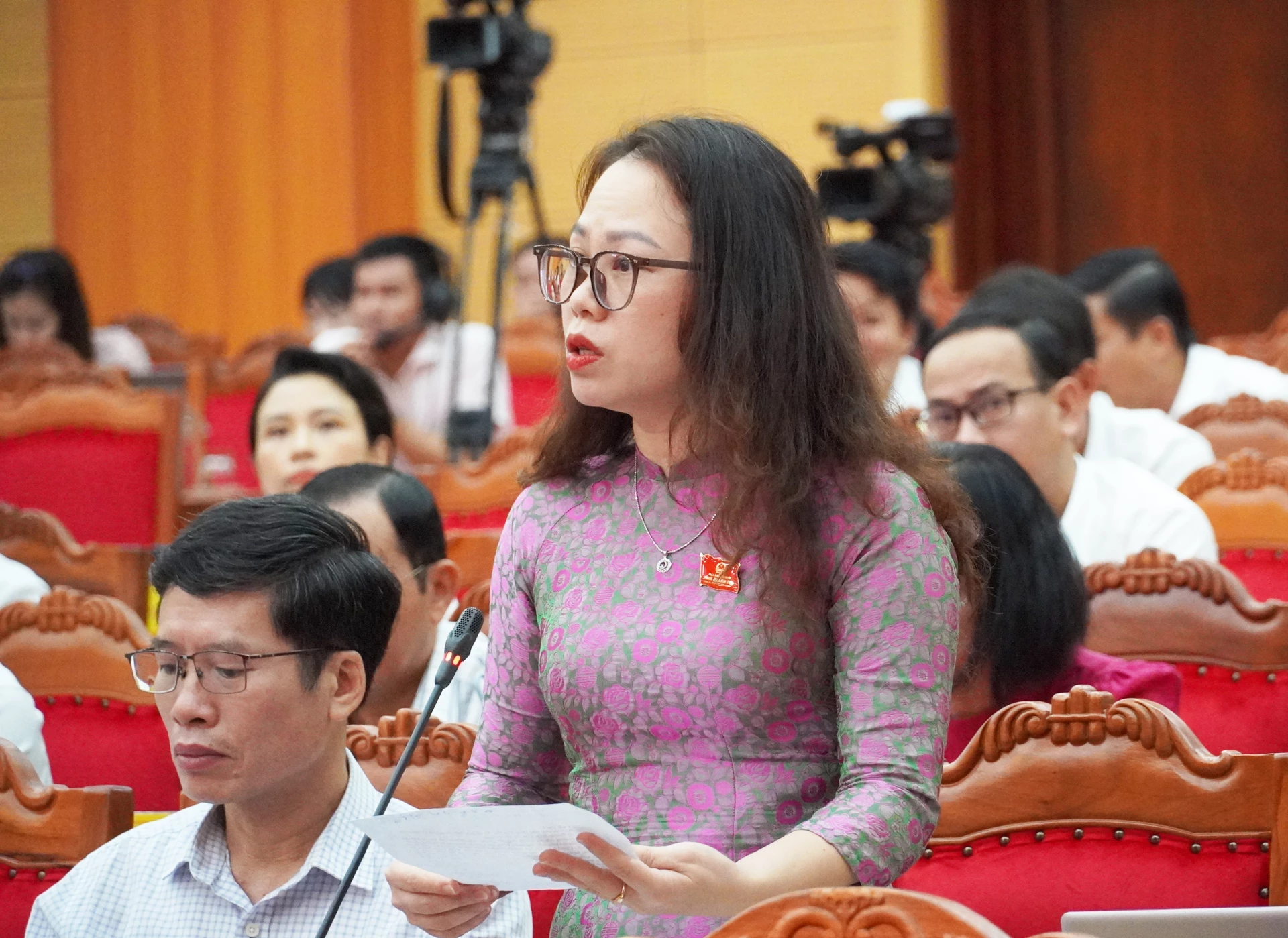 Đặng Mai Nhi, Tổ đại biểu số 4 