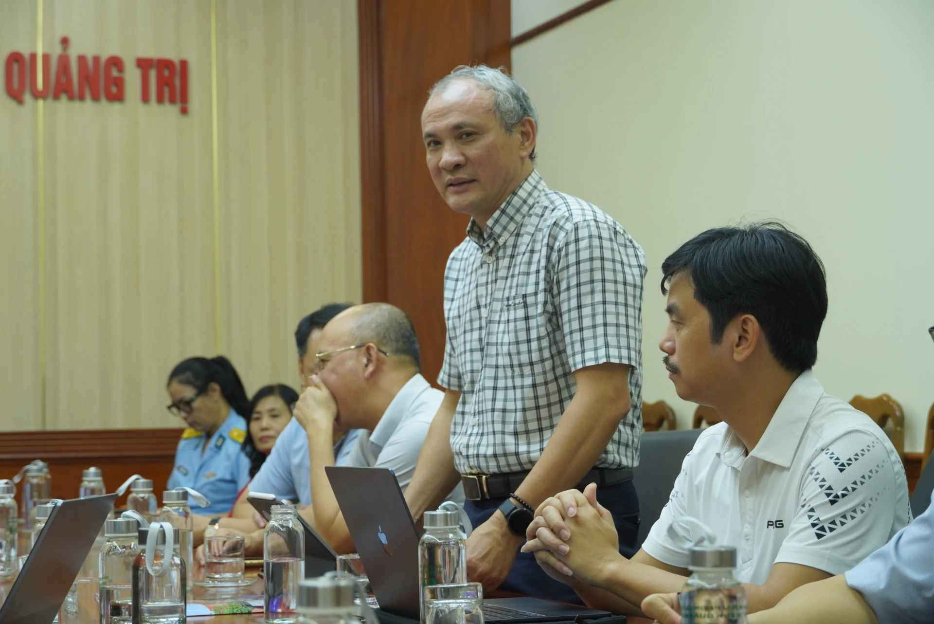 GS.TS Nguyễn Trung Việt, Hiệu trưởng Trường đại học Thủy lợi phát biểu tại buổi làm việc - Ảnh: HL