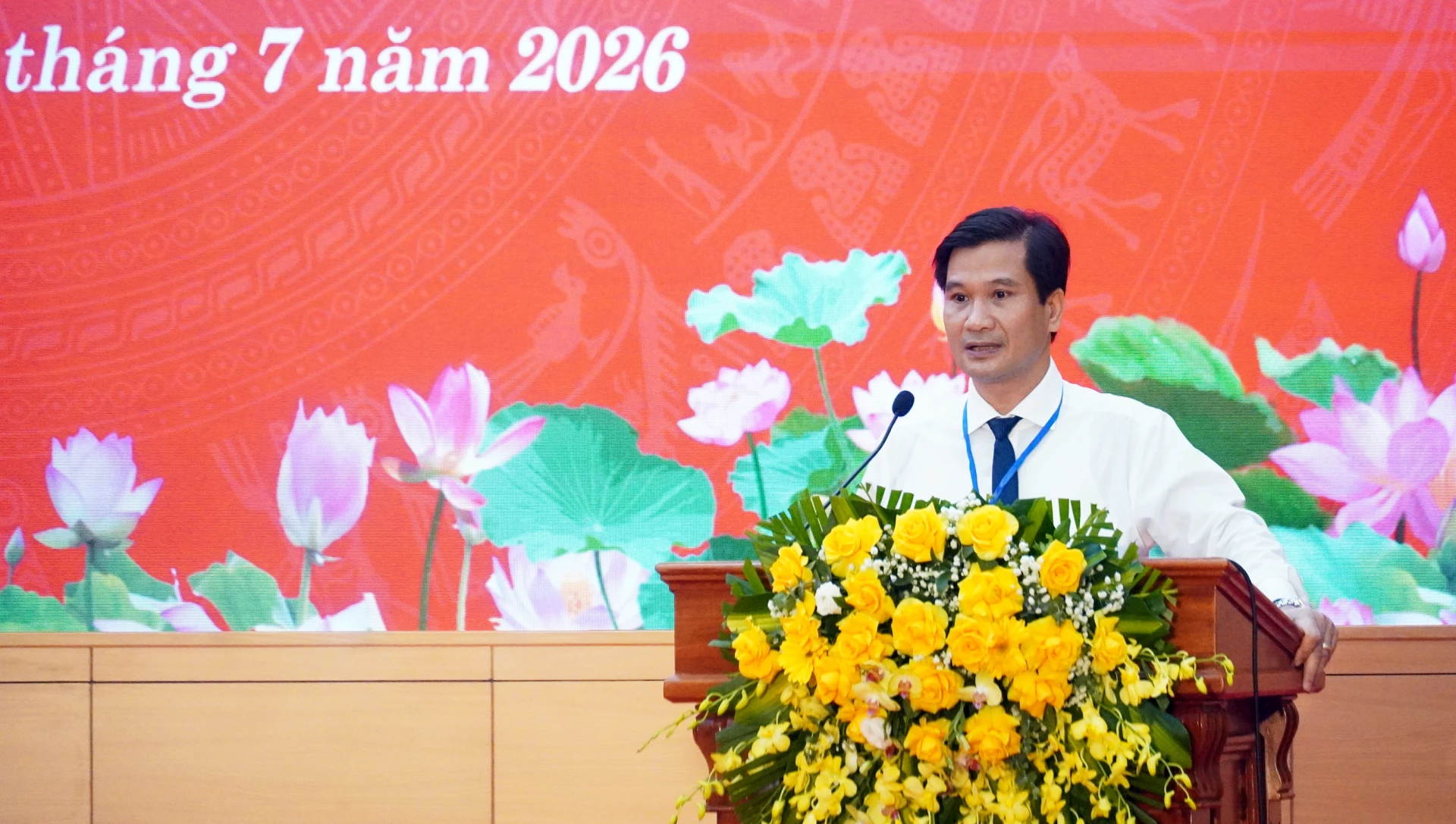 Đồng chí Đặng Đại Tình, Phó Trưởng Ban thường trực Ban Tuyên giáo và Dân vận Tỉnh ủy, Phó Trưởng Ban Tổ chức Hội thi phát biểu tổng kết hội thi - Ảnh: N.M