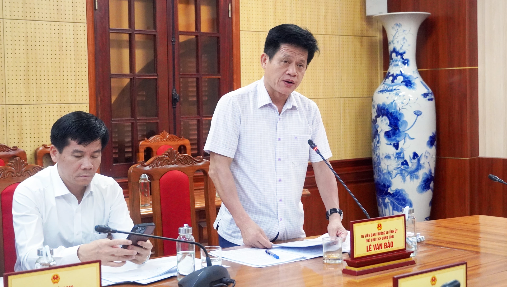 Đc Lê Văn Bảo, Ủy viên Ban Thường vụ Tỉnh ủy, Phó Chủ tịch UBND tỉnh làm rõ những kết quả của công tác ĐGTS - Ảnh: N.M