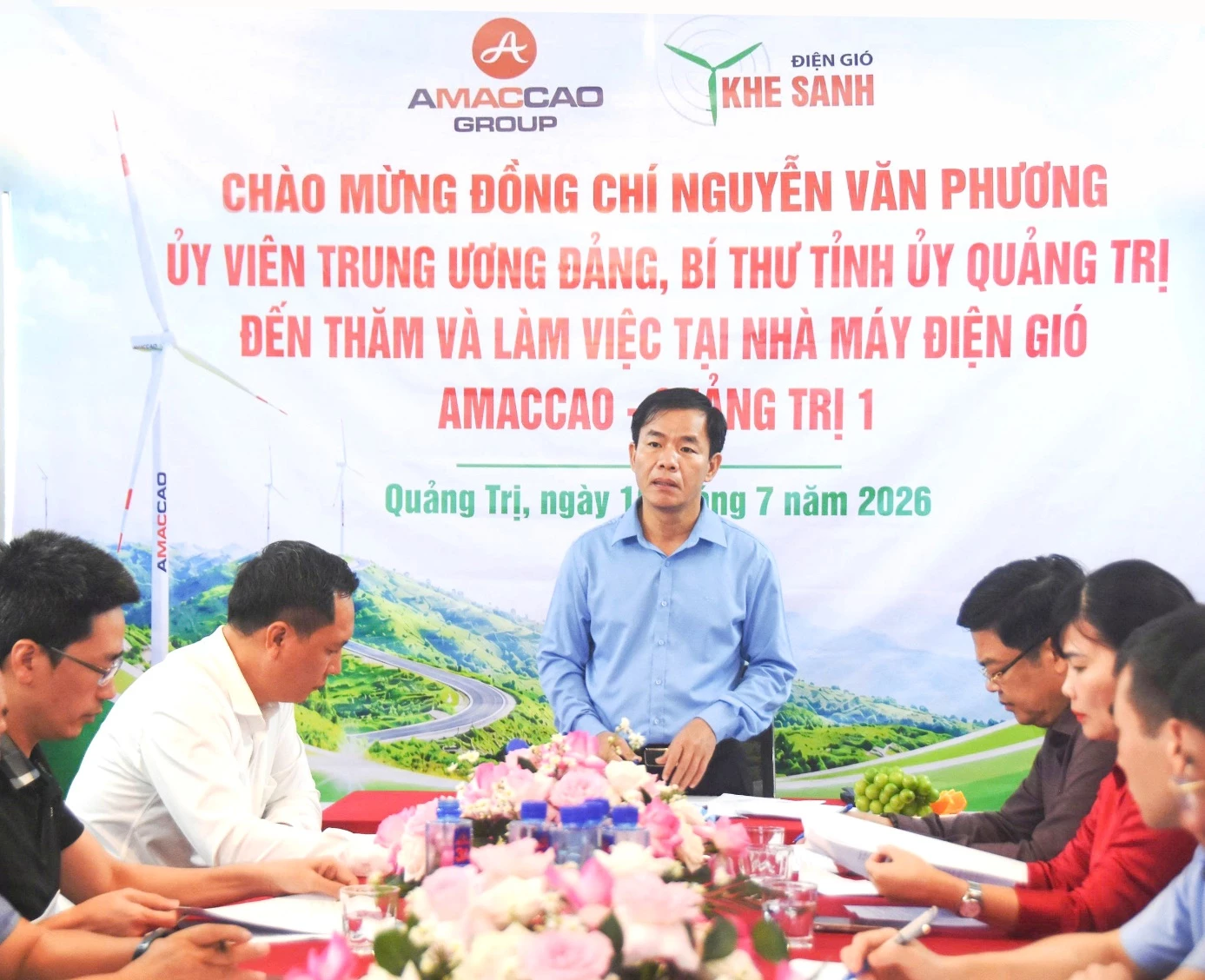 Đồng chí Nguyễn Văn Phương, Ủy viên Trung ương Đảng, Bí thư Tỉnh ủy Quảng Trị đến thăm và làm việc tại Nhà máy điện gió AMACCAO Quảng Trị 1 - Ảnh: Đ.V