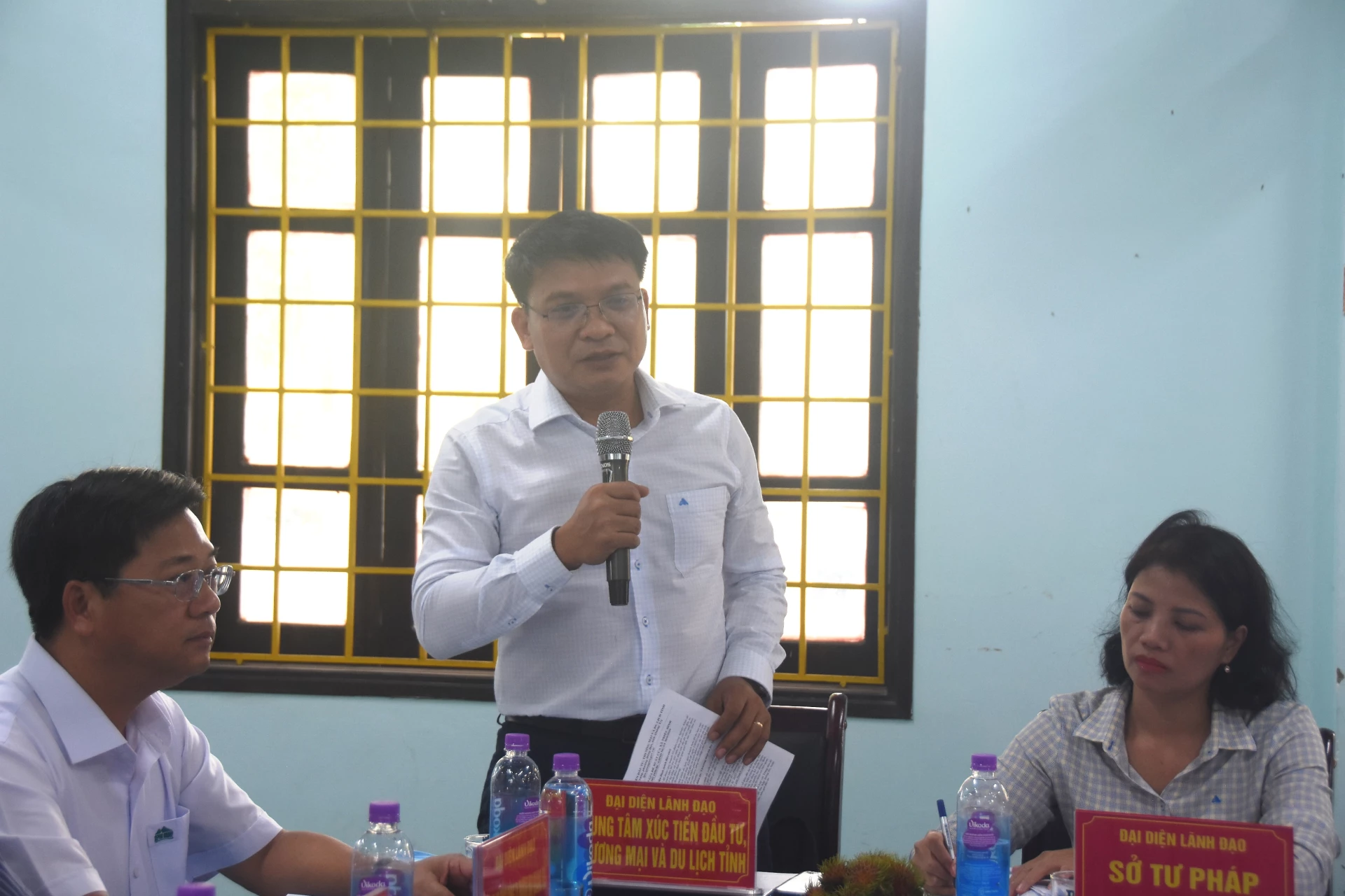Đại diện các sở, ngành tham gia ý kiến - Ảnh: Đ.V